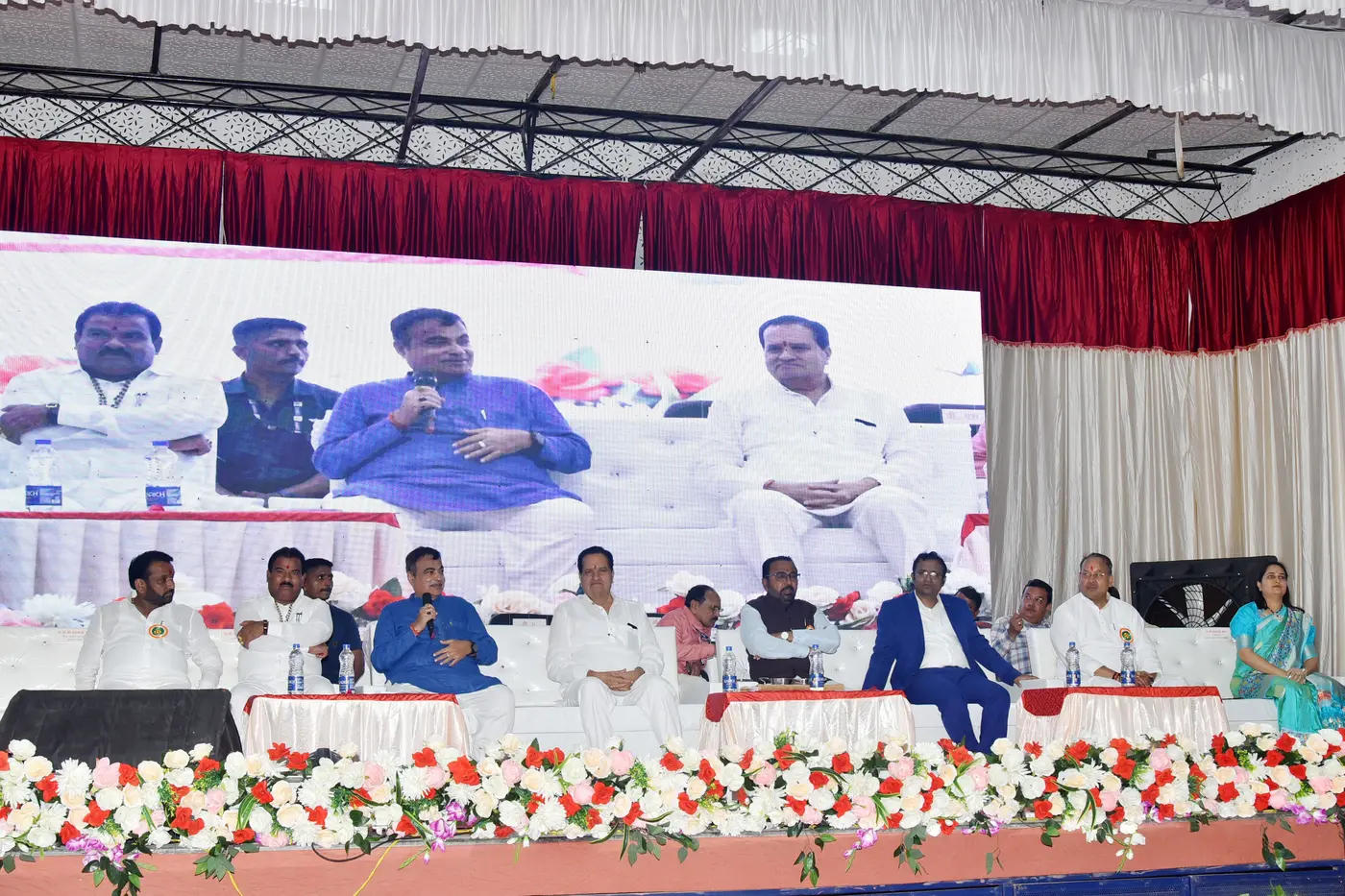 Sahakar Vidya Mandir - Minister Nitinji Gadkari