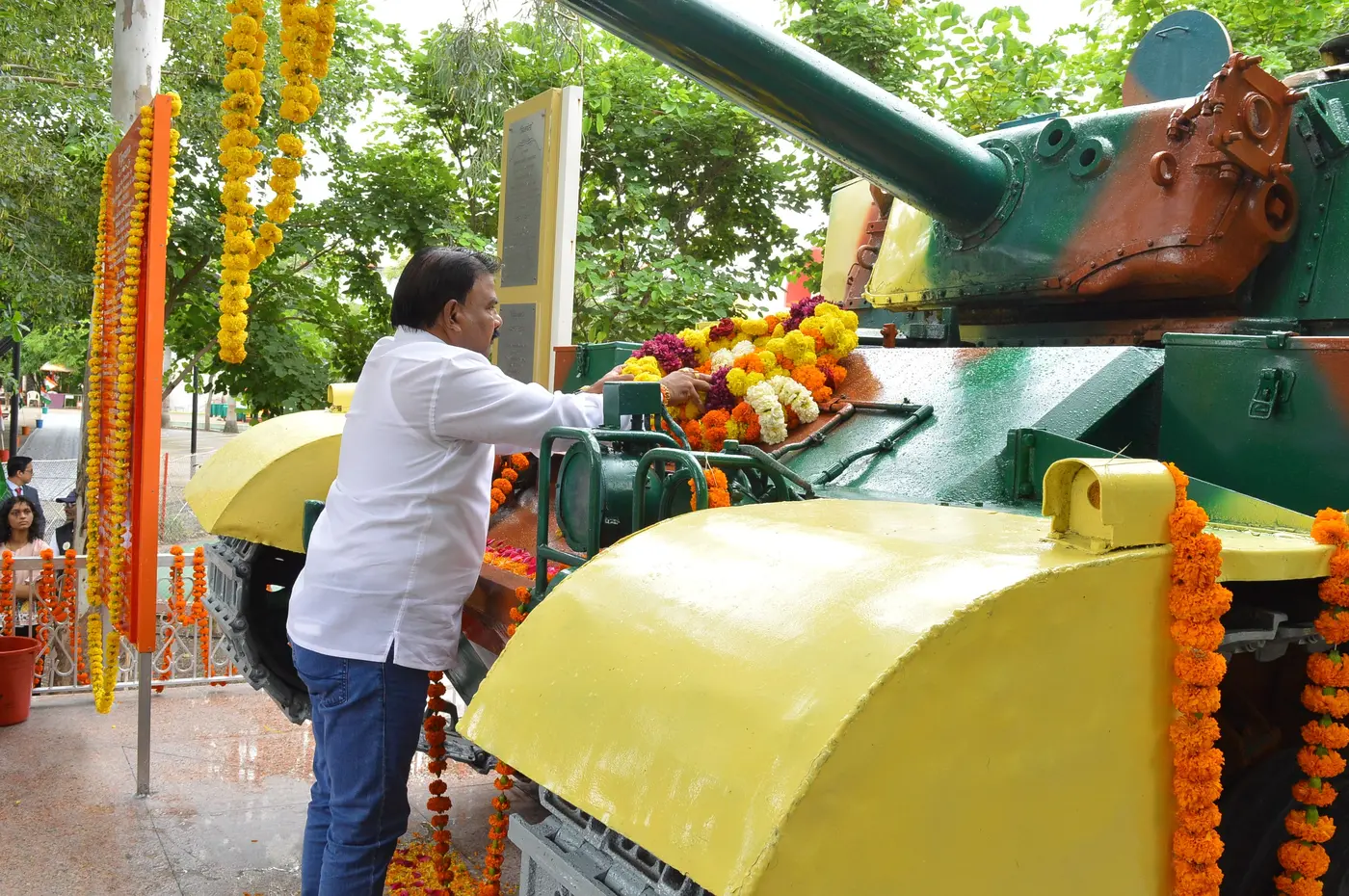 Sahakar Vidya Mandir - Kargil Vijay Diwas