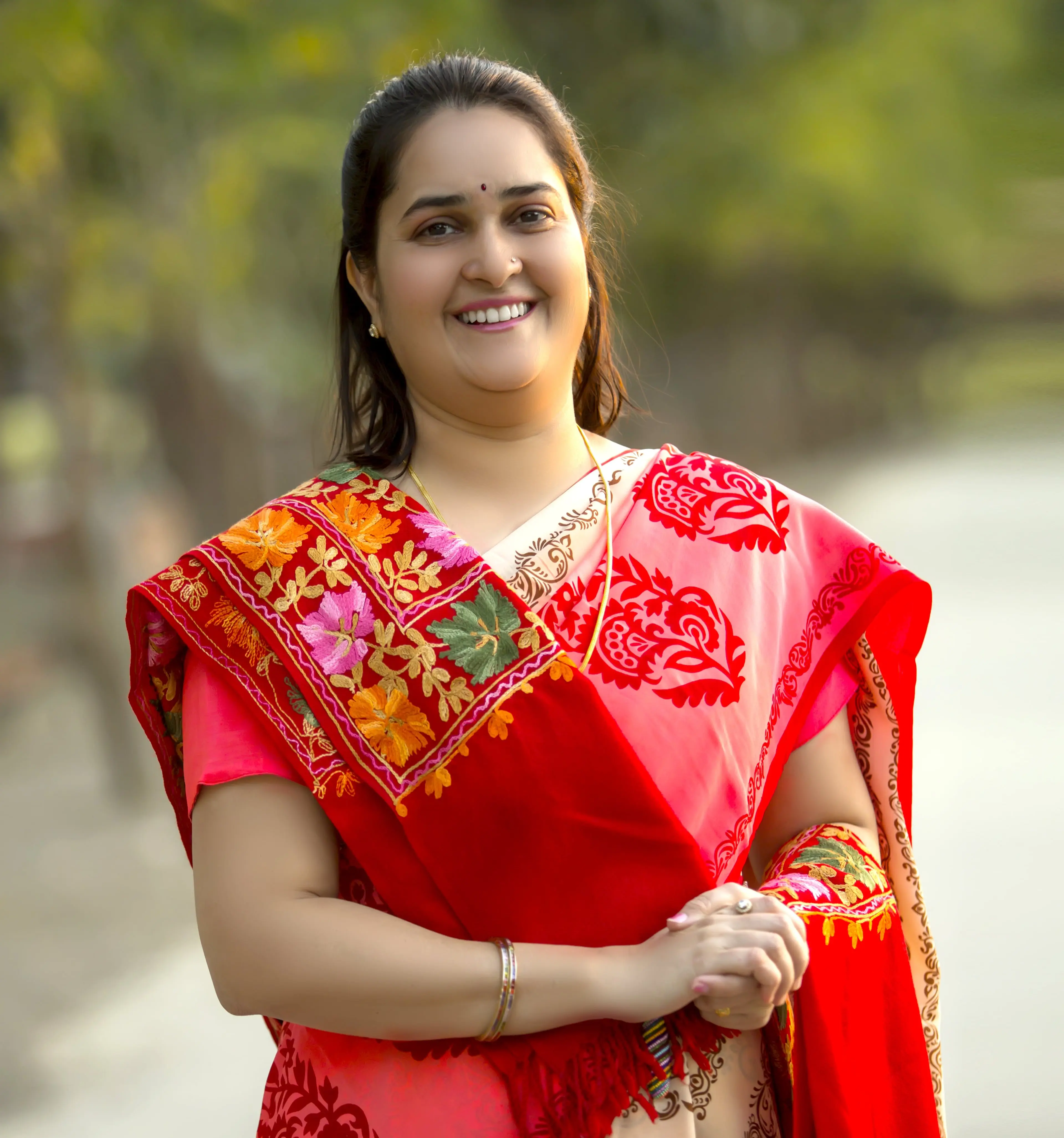 Mrs. Komal Sukeshji Zamwar